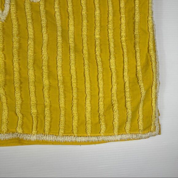 Vintage
Andrisona Chenille Coverlet Bedspread Yellow Brown White Daisy 53"x81" - Picture 4 of 14